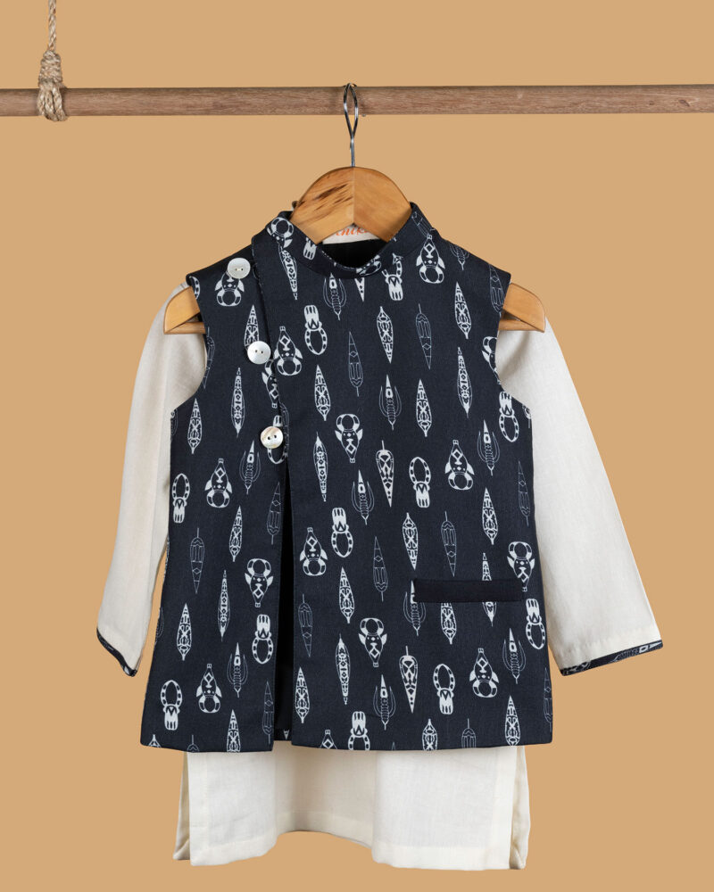 Black And White Printed Jacket Set